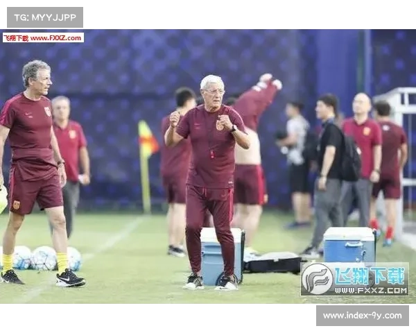 FISA主席因凡蒂诺访乌，高度评价乌兹别克斯坦足球基础设施改革